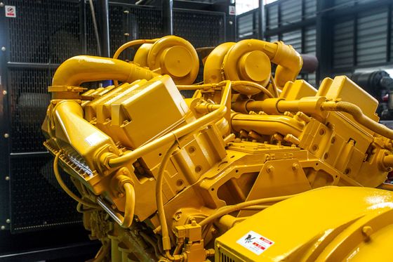Générateur industriel diesel de 500 à 1000 kW à faibles émissions et à protection de l'environnement